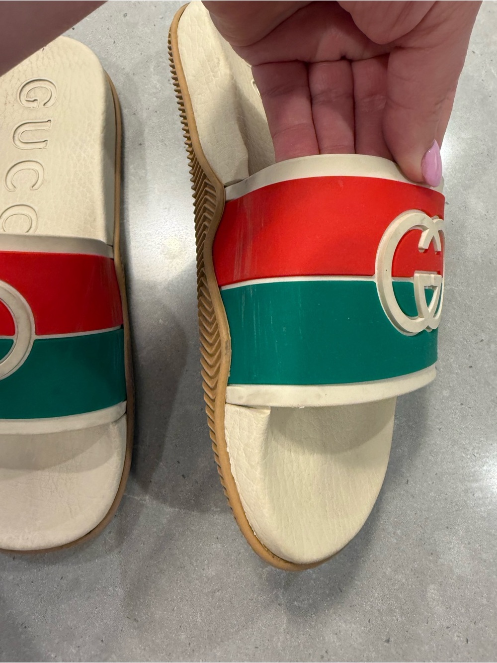 Gucci Red and Green Double-G Rubber Slide Sandals - Picture 3 of 8